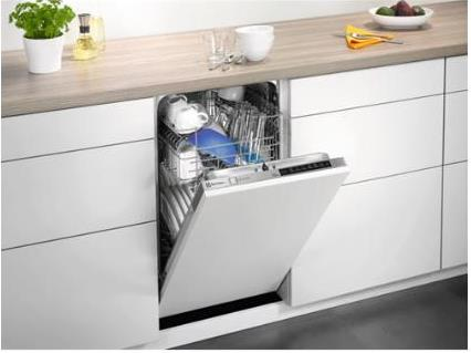 Electrolux ESL4581RO dishwasher Fully built-in 9 place settings – image 2