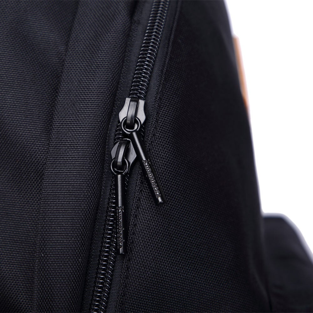 Kungsbacka Backpack Runa Small Black – image 5