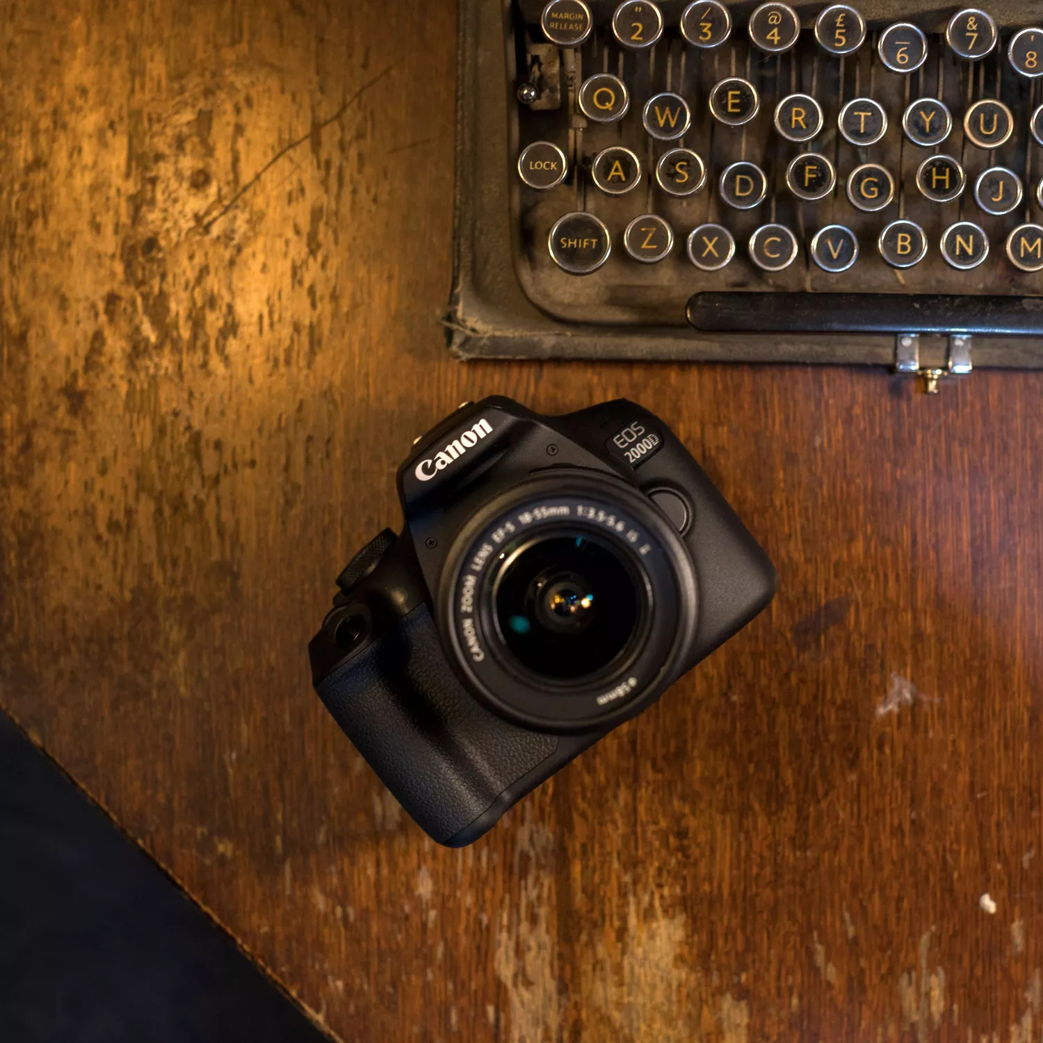 Canon 2000D + EF-S 18-55mm IS II – image 8