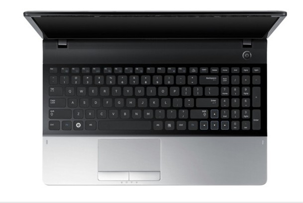 Samsung 3 NP300E5X Intel® Celeron® B815 – image 3