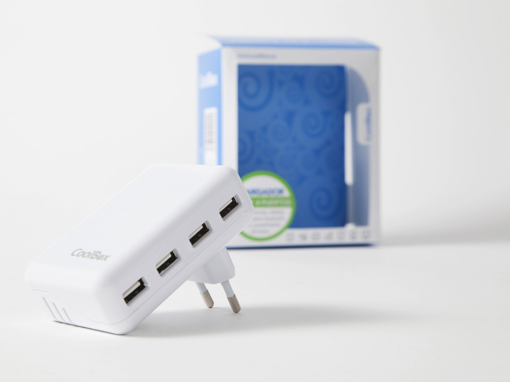 CoolBox COO-UX4W power adapter/inverter Indoor – image 5