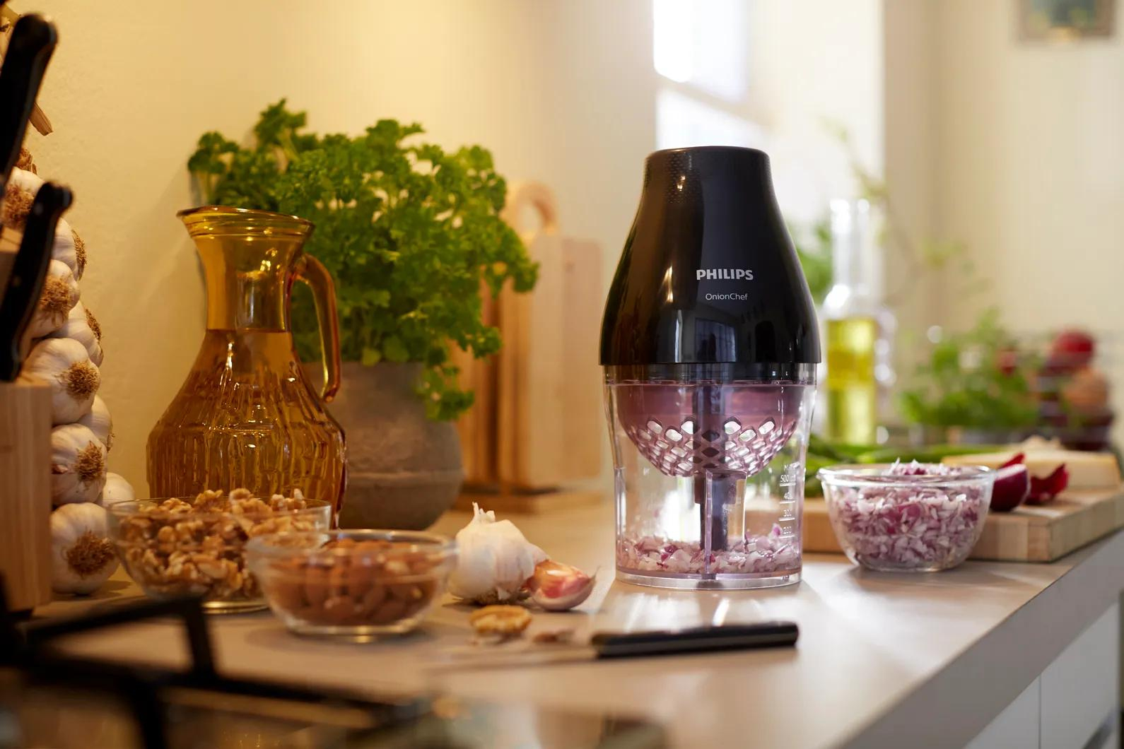 Philips Viva Collection HR2505/90R1 electric food chopper – image 7