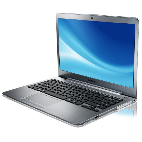 Samsung 5 540U4E Intel® Core™ i5 i5-3337U Laptop – image 3