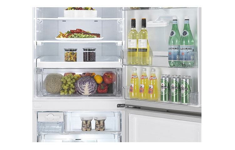 LG GCF7228SC fridge-freezer Freestanding – image 4