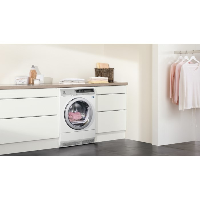 Electrolux EDH3498RDE tumble dryer Freestanding Front-load – image 2