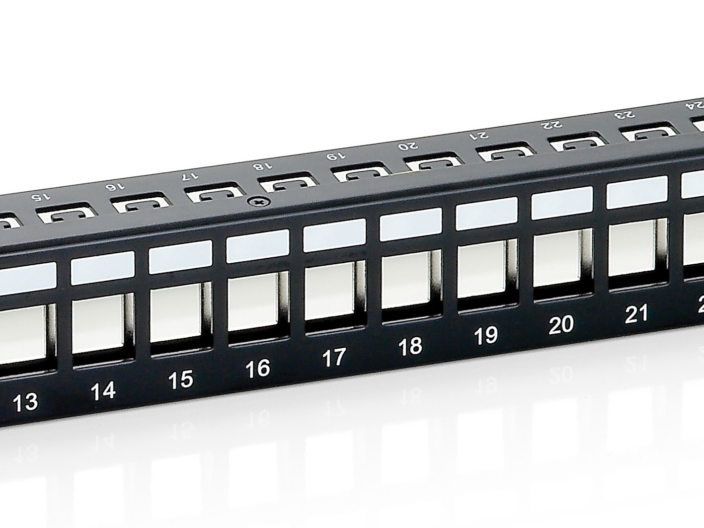24-Port Keystone Cat.6 Geschirmtes Patch Panel, Schwarz