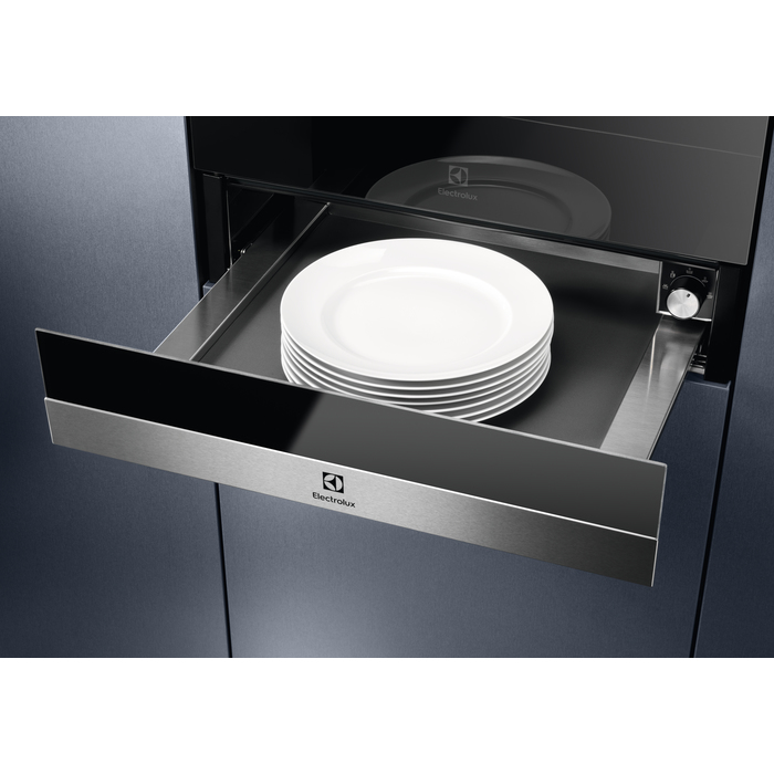 Electrolux EBD4X warming drawer 6 place settings – image 3