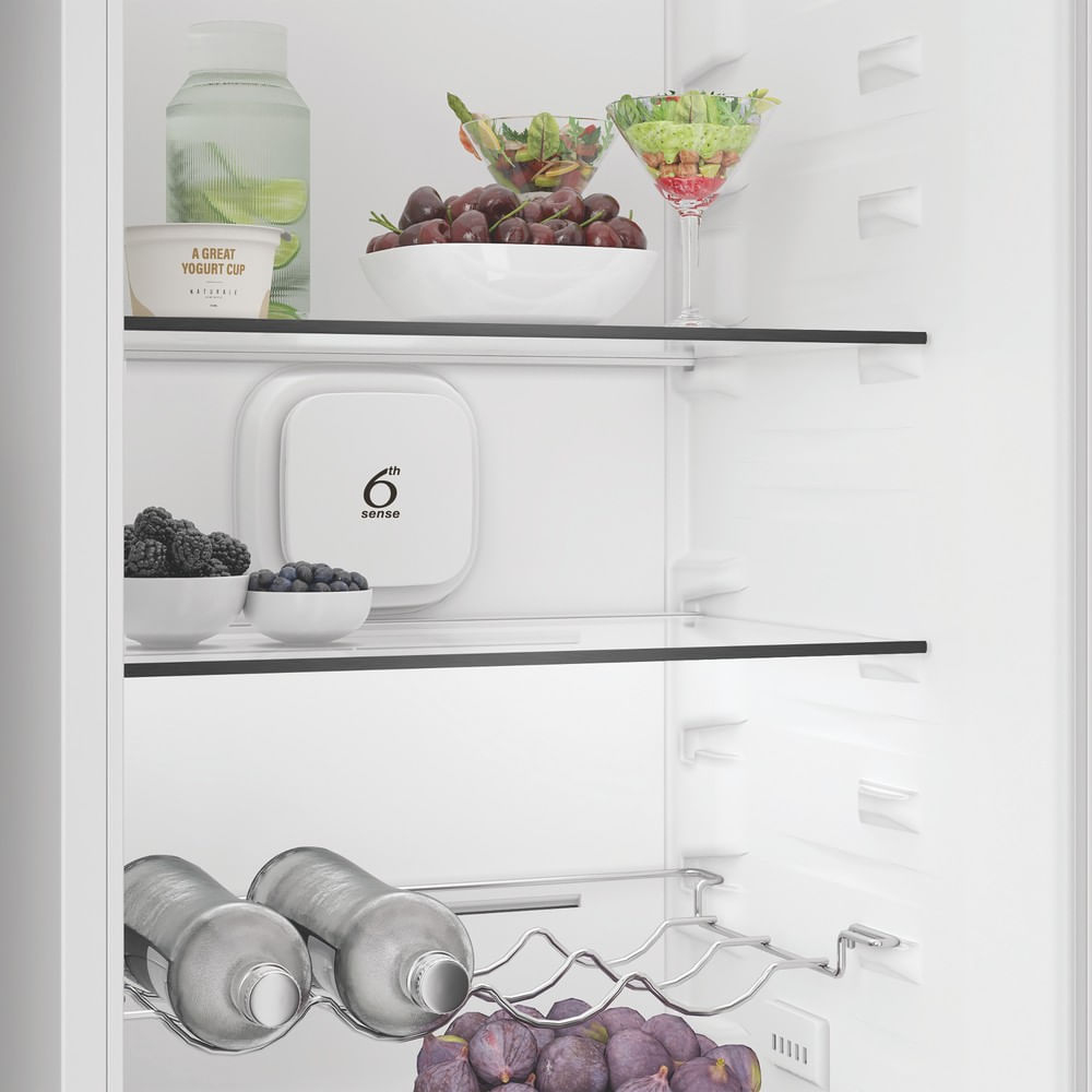 Whirlpool 7525520009 fridge-freezer Built-in – image 3