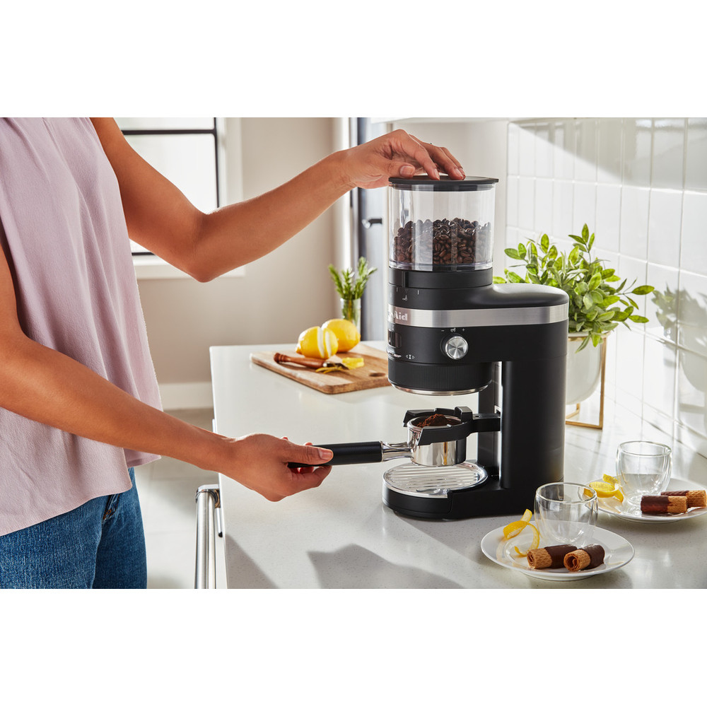 KitchenAid 5KCG8433BBM coffee grinder – image 5