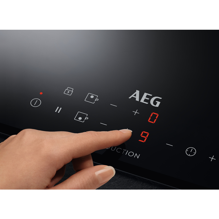AEG IKB32300CB Black Built-in – image 4