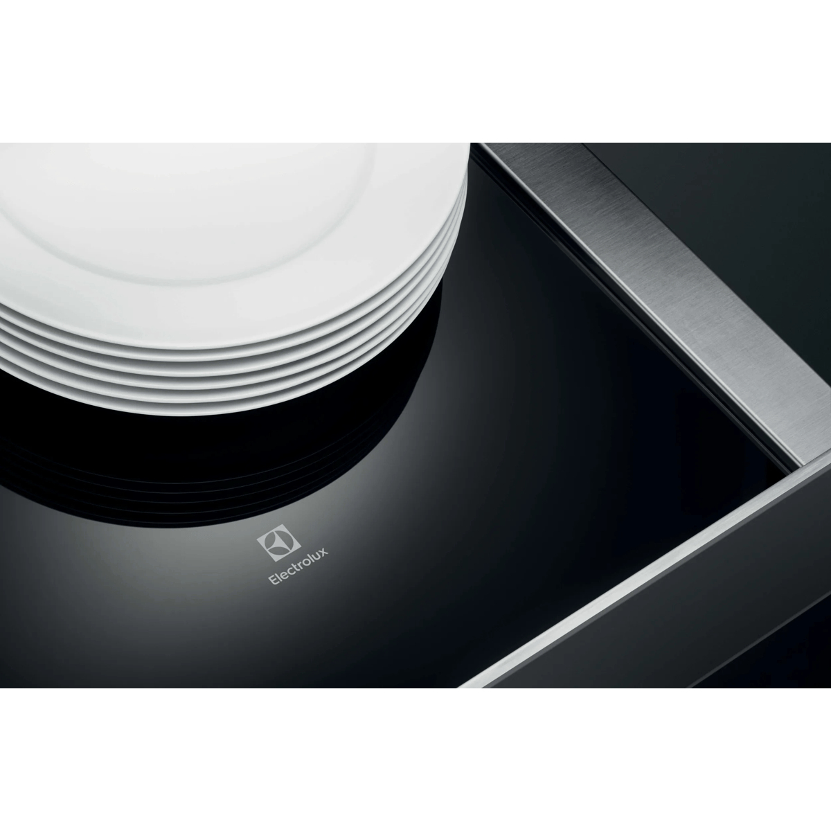 Electrolux LBD4Z warming drawer 2 place settings Black – image 2