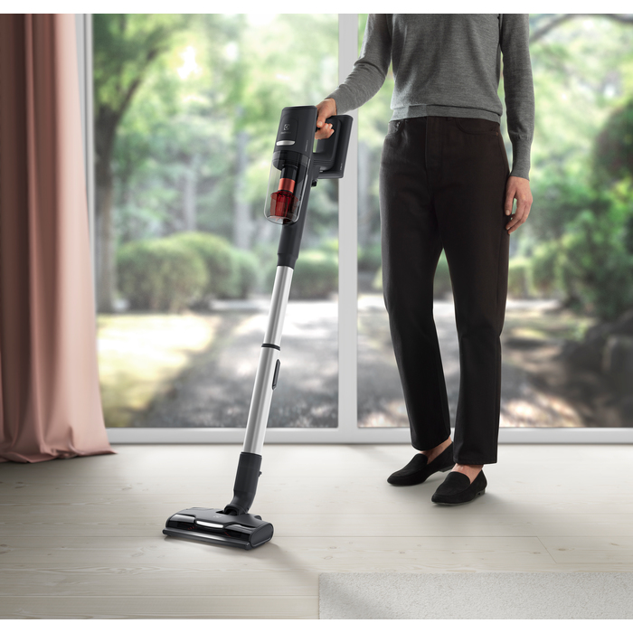 Electrolux EP81ABGF stick vacuum/electric broom 2-in-1 stick vacuum Battery Dry Bagless – image 7