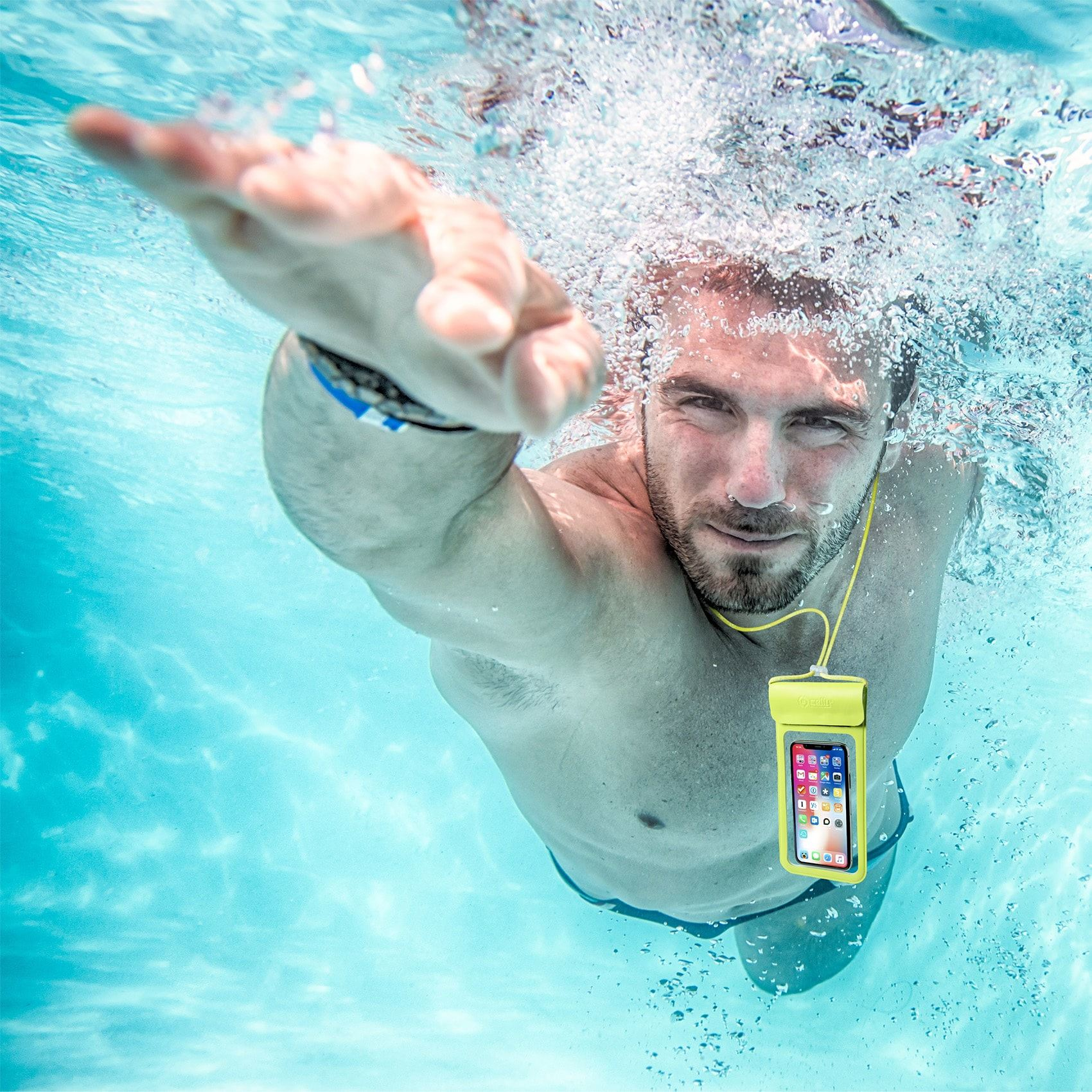 Celly SPLASHBAG19YL mobile phone case – image 3