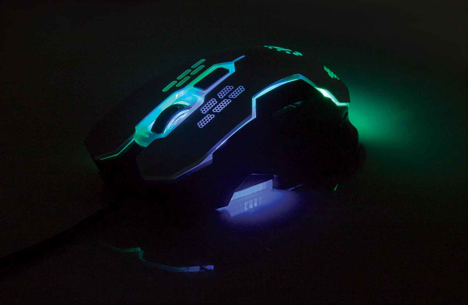 Manhattan Gaming USB Wired Mouse, Black, Adjustable DPI (800, 1200, 1600 or 2400dpi), USB-A, Optical, LED lighting, Six Button with Scroll Wheel, Low friction b – image 9