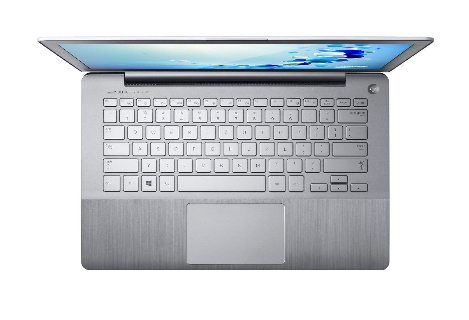 Samsung 7 740U3E Intel® Core™ i5 i5-3337U Laptop – image 6