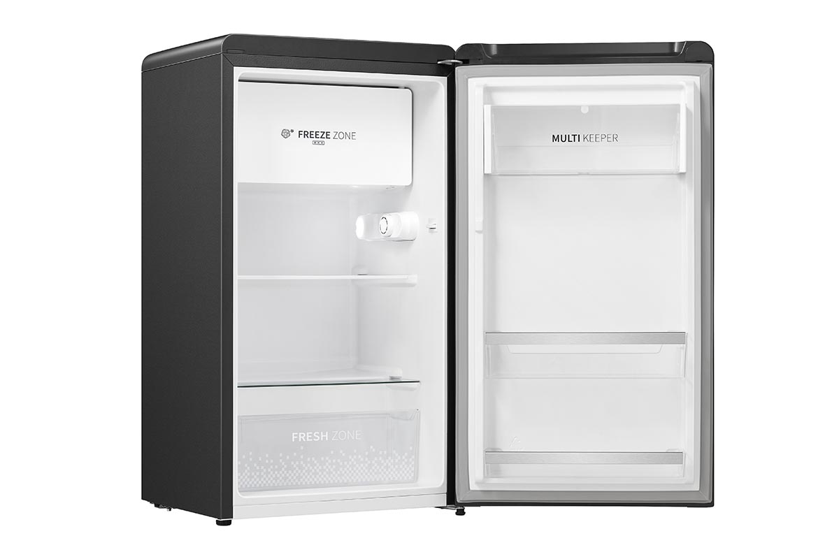 Hisense RR106D4CBF combi-fridge Freestanding – image 4