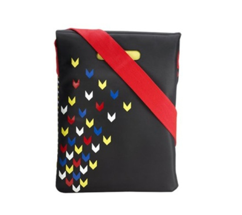 HP Vertical Messenger by Mondo Guerra – image 2