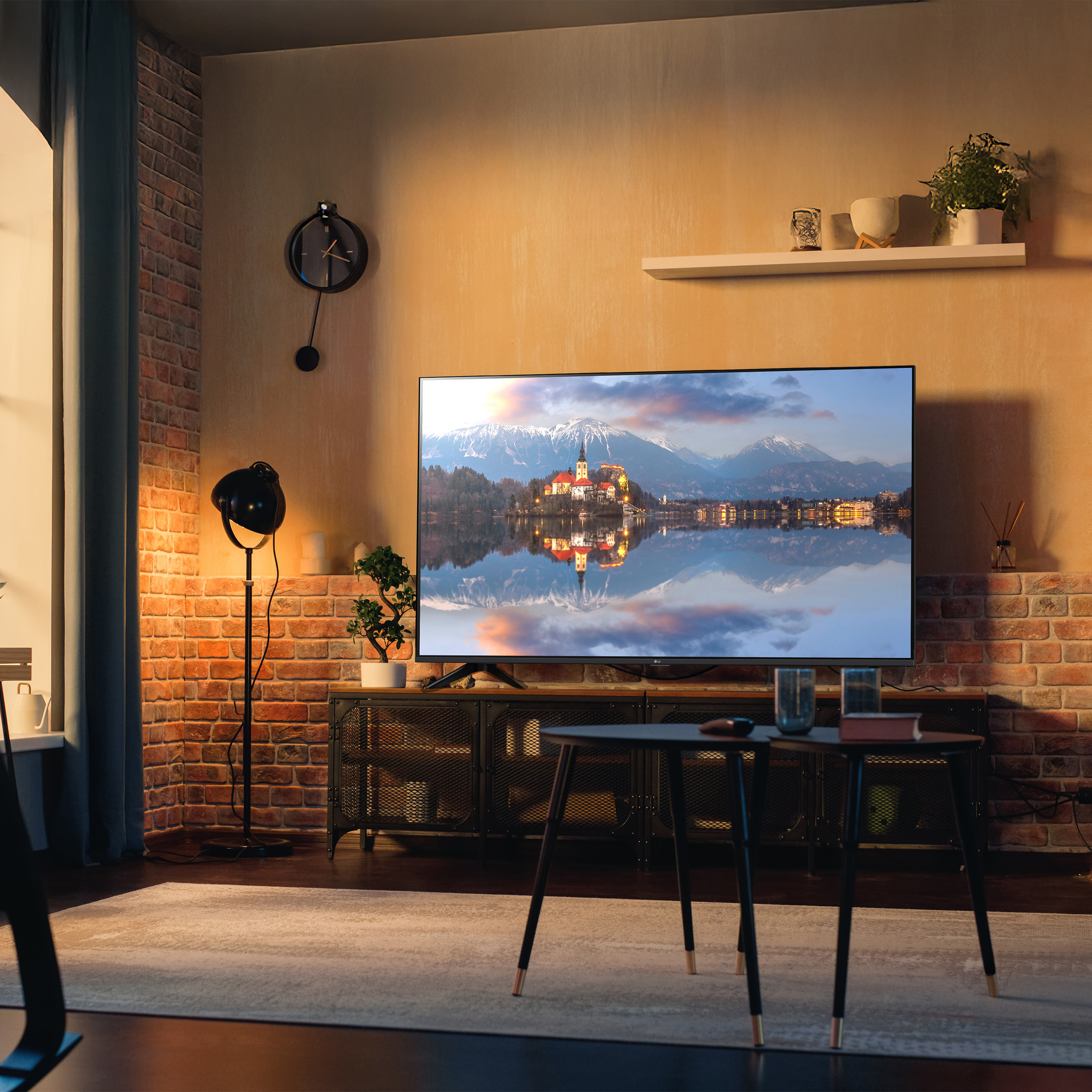 LG LED 43UA73006LA 43 4K UHD Smart TV HDR10 WiFi Bluetooth Sin marco — photo 12