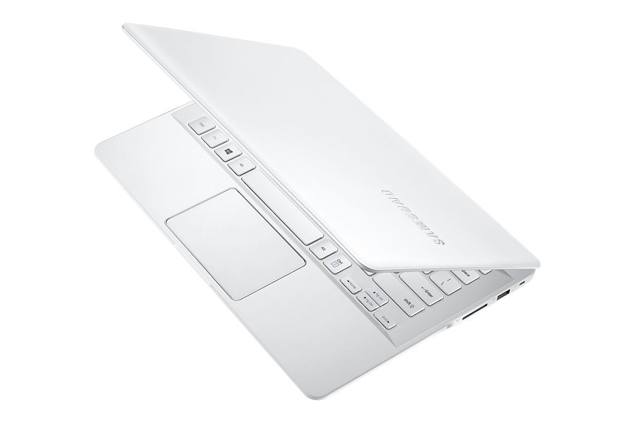 Samsung N 905S3K-K01 Laptop – image 2