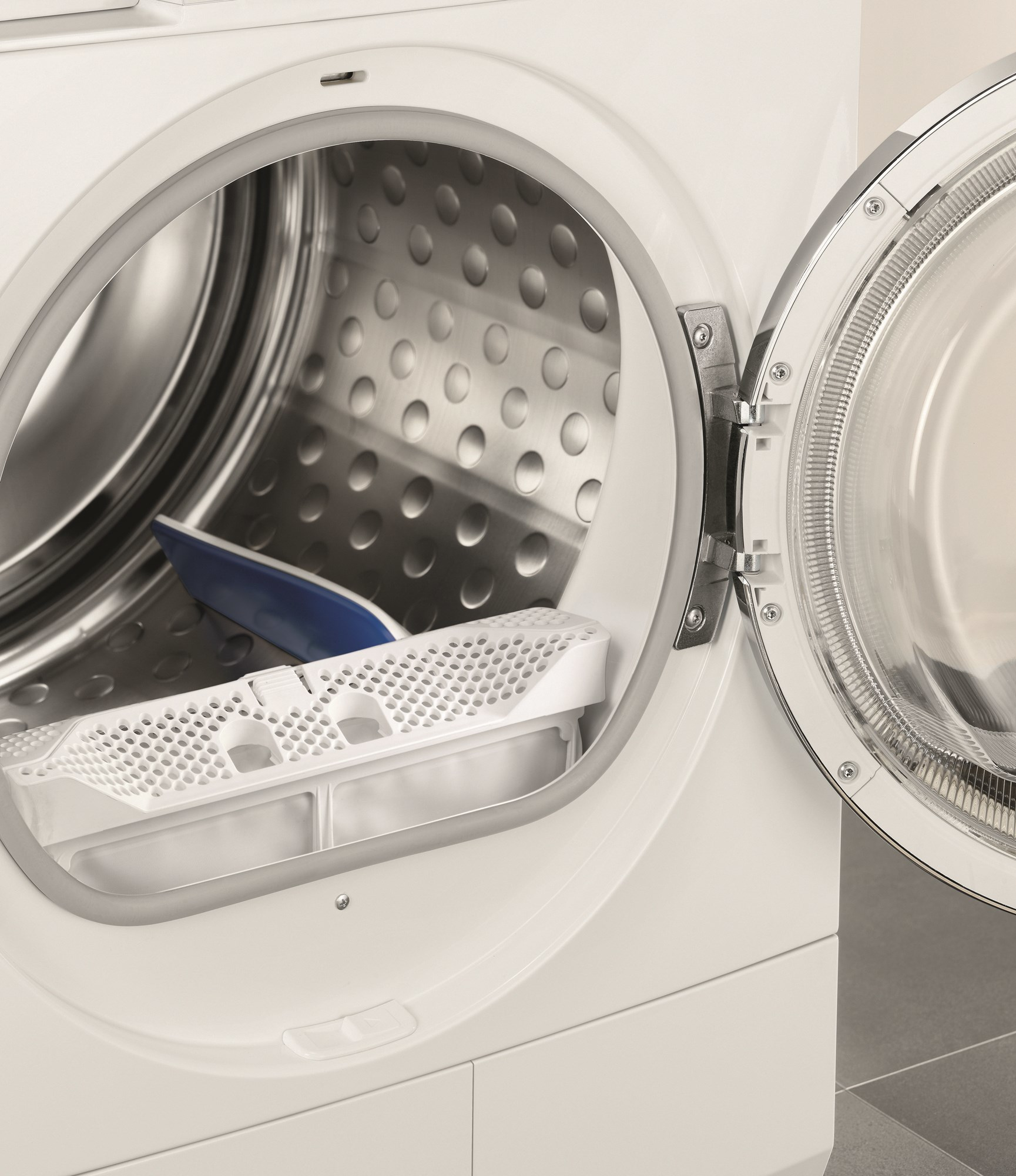 Electrolux EDH3897GDE tumble dryer Freestanding Front-load – image 5