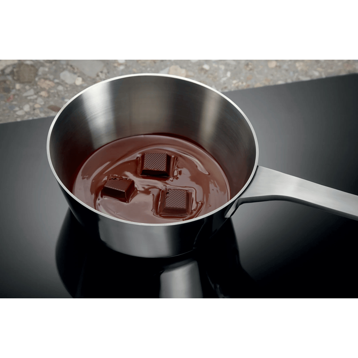 Electrolux 700 Series SenseBoil® 60cm induction hob – image 5