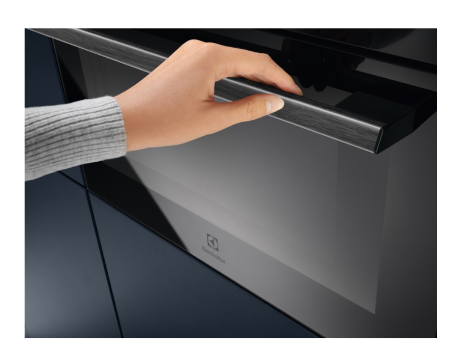 Electrolux EVL8E08WZ oven – image 5