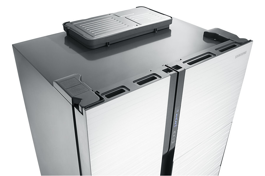 Samsung RS554NRUA1J side-by-side refrigerator Freestanding – image 7