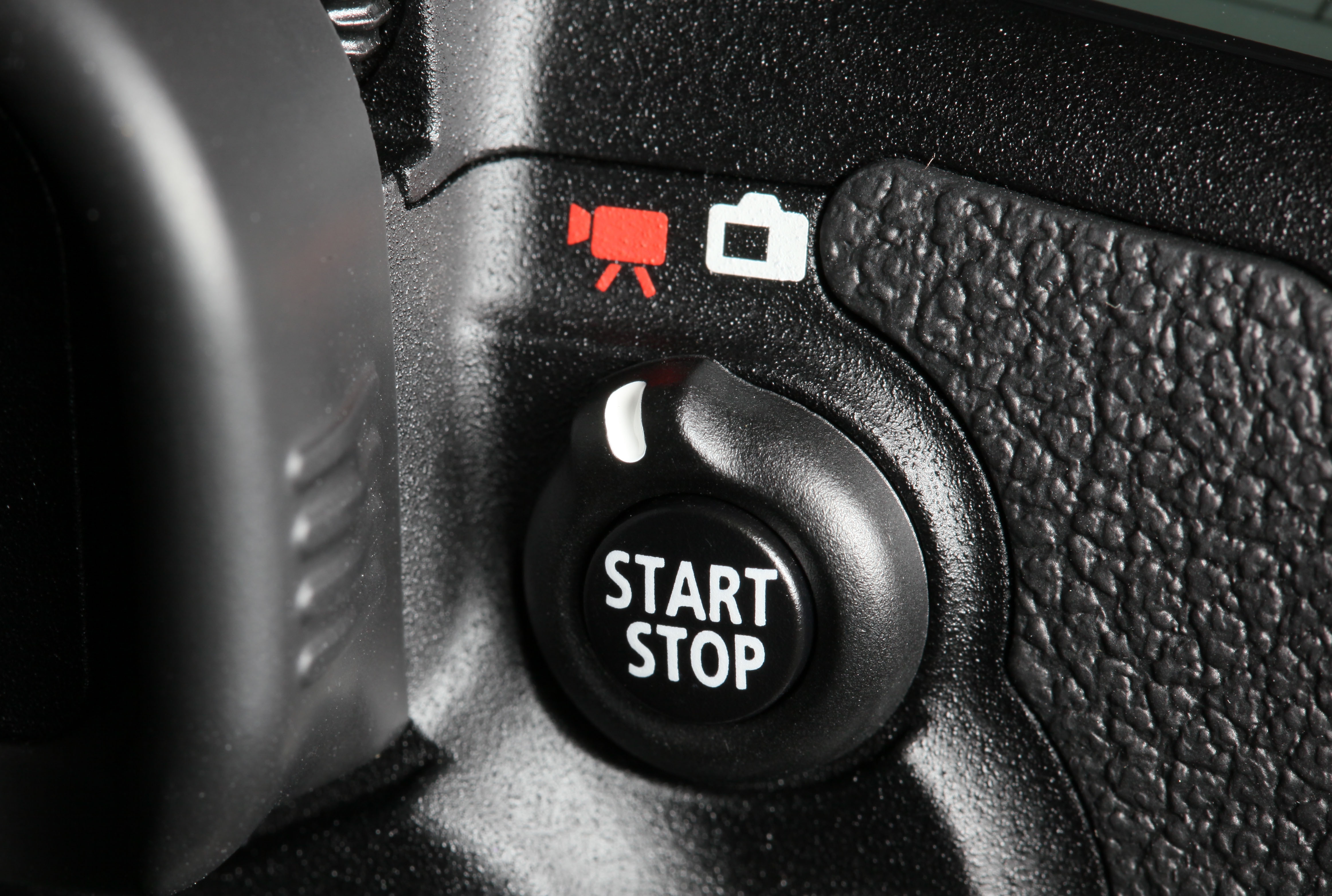 Canon 7D + EF-S 18-135mm – image 4