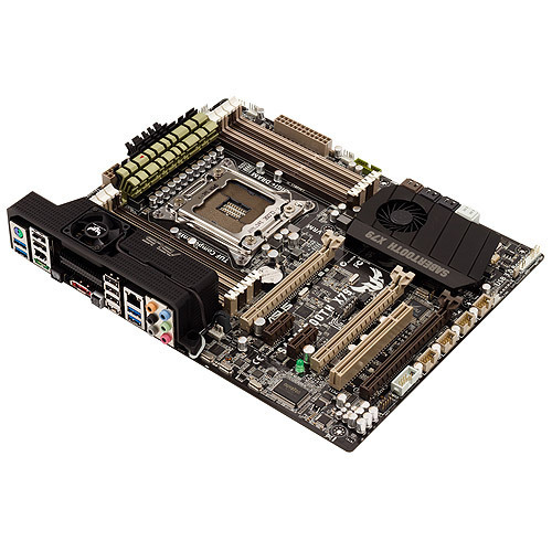 ASUS SABERTOOTH X79 – image 2