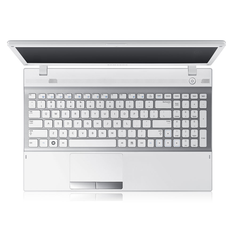 Samsung N NT305V5A-S46J laptop AMD A4 A4-3330MX – image 4