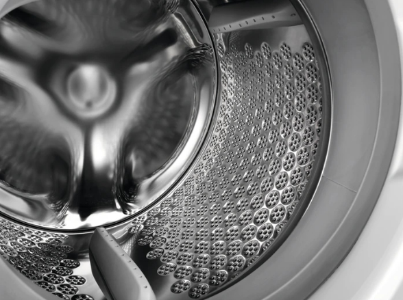AEG L8FEE162V washing machine Front-load – image 4