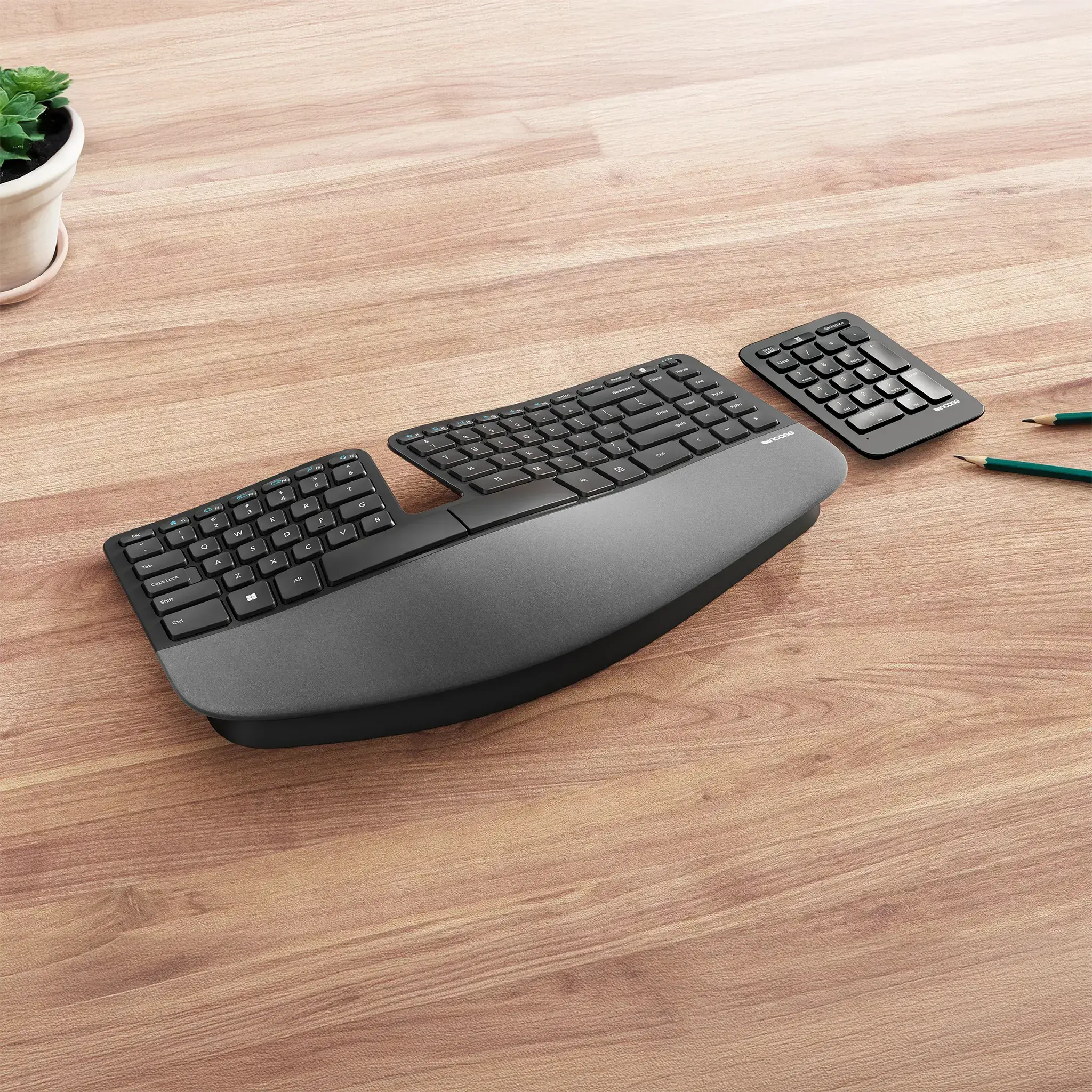 https://images.icecat.biz/img/gallery/9d2a6f6e8d7961fd7fb6c7825fab1217ab8ec51f.jpg