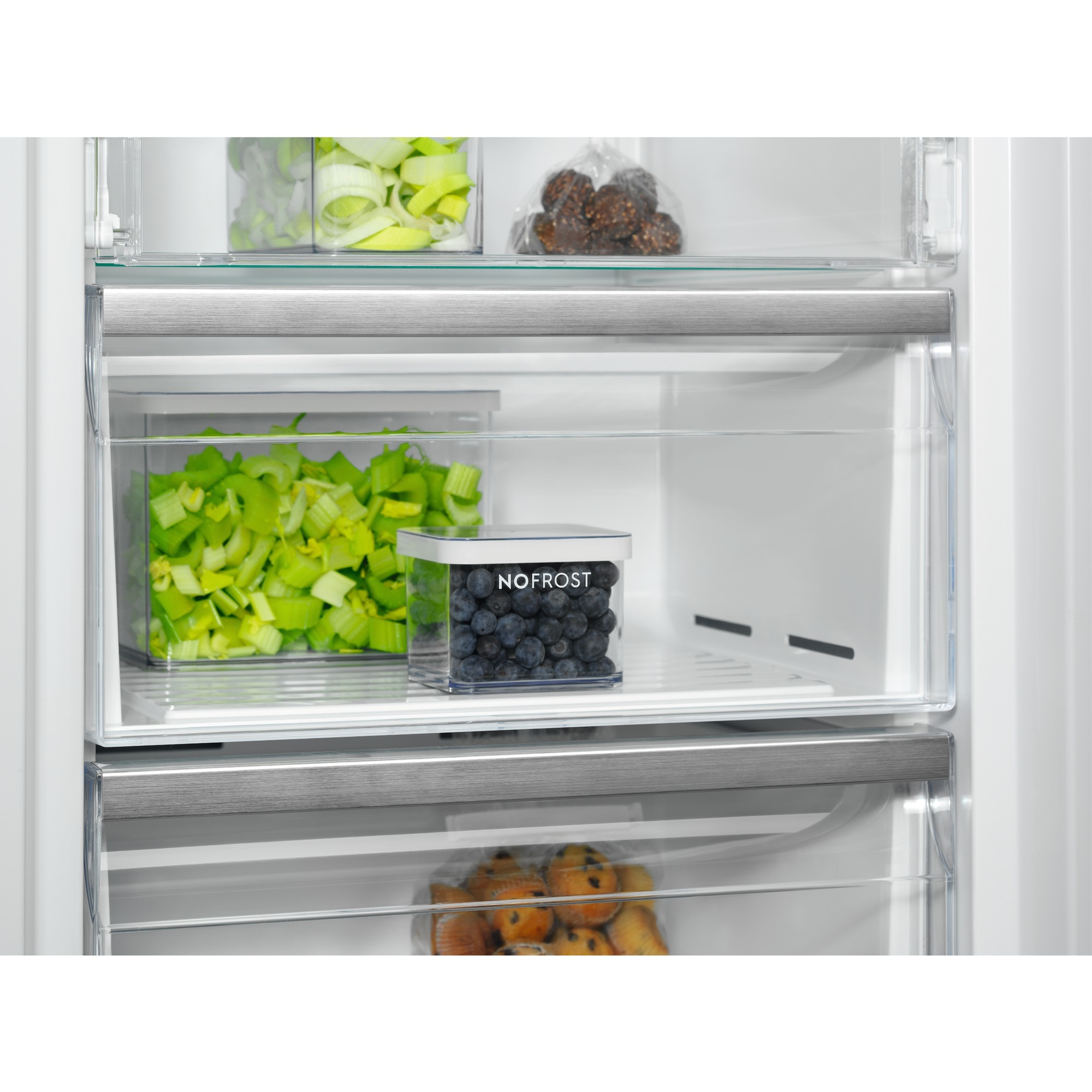 Electrolux LUT7ME28W2 Upright freezer Freestanding – image 4