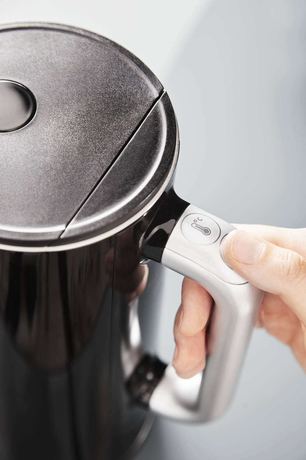 Tefal KO8508 electric kettle – image 7