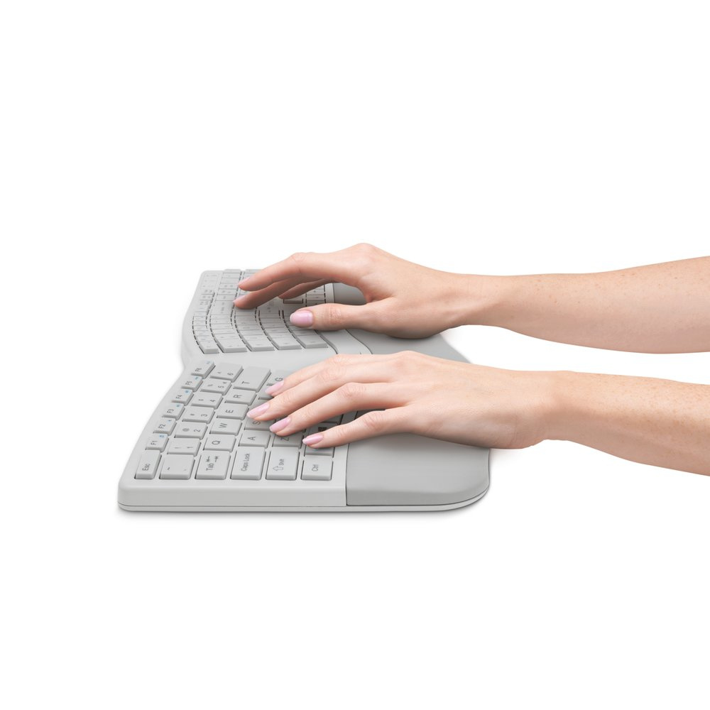 Kensington Pro Fit® Ergo Wireless Keyboard and Mouse—Gray – image 5