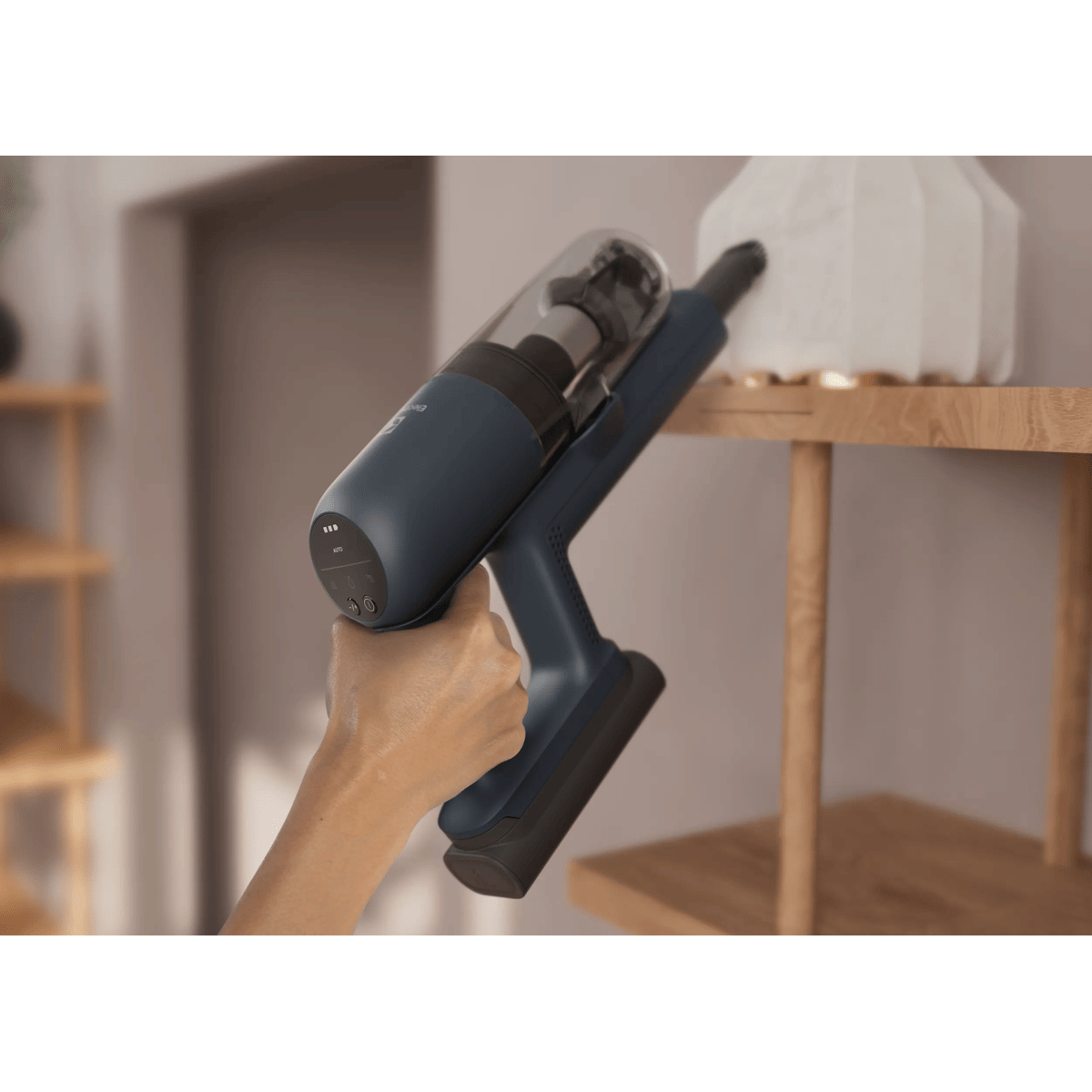 Electrolux EP71UB14DB Stick vacuum Battery Dry Cyclonic, Foam, HEPA, Micro Bagless – image 8