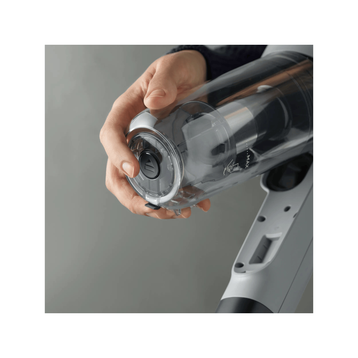 Electrolux EP71UB14DB Stick vacuum Battery Dry Cyclonic, Foam, HEPA, Micro Bagless – image 9