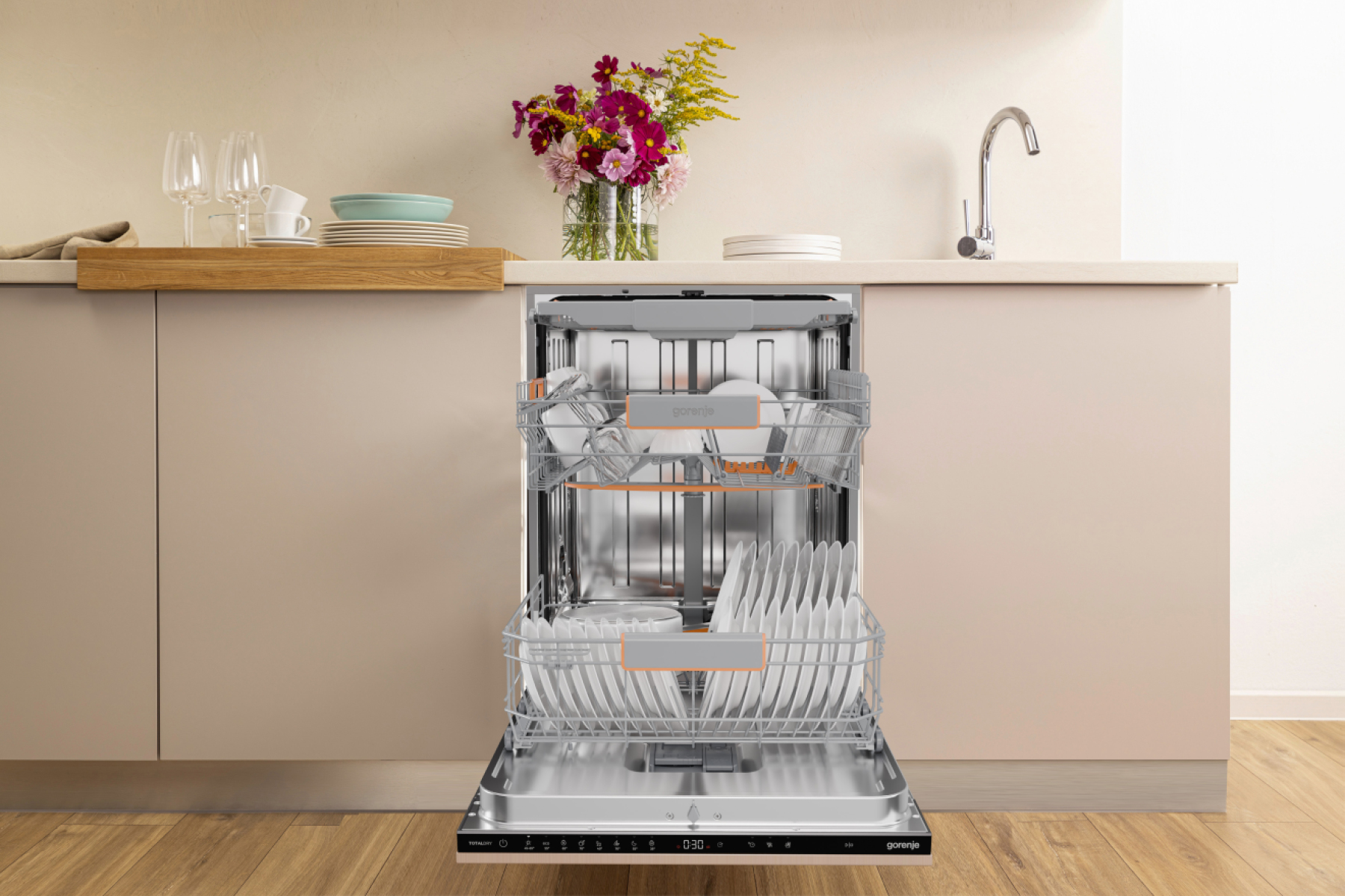 Gorenje GV663B65XXL dishwasher Undercounter 14 place settings – image 4