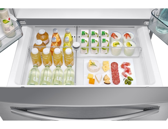 Samsung RF22R7351SR side-by-side refrigerator Freestanding – image 9