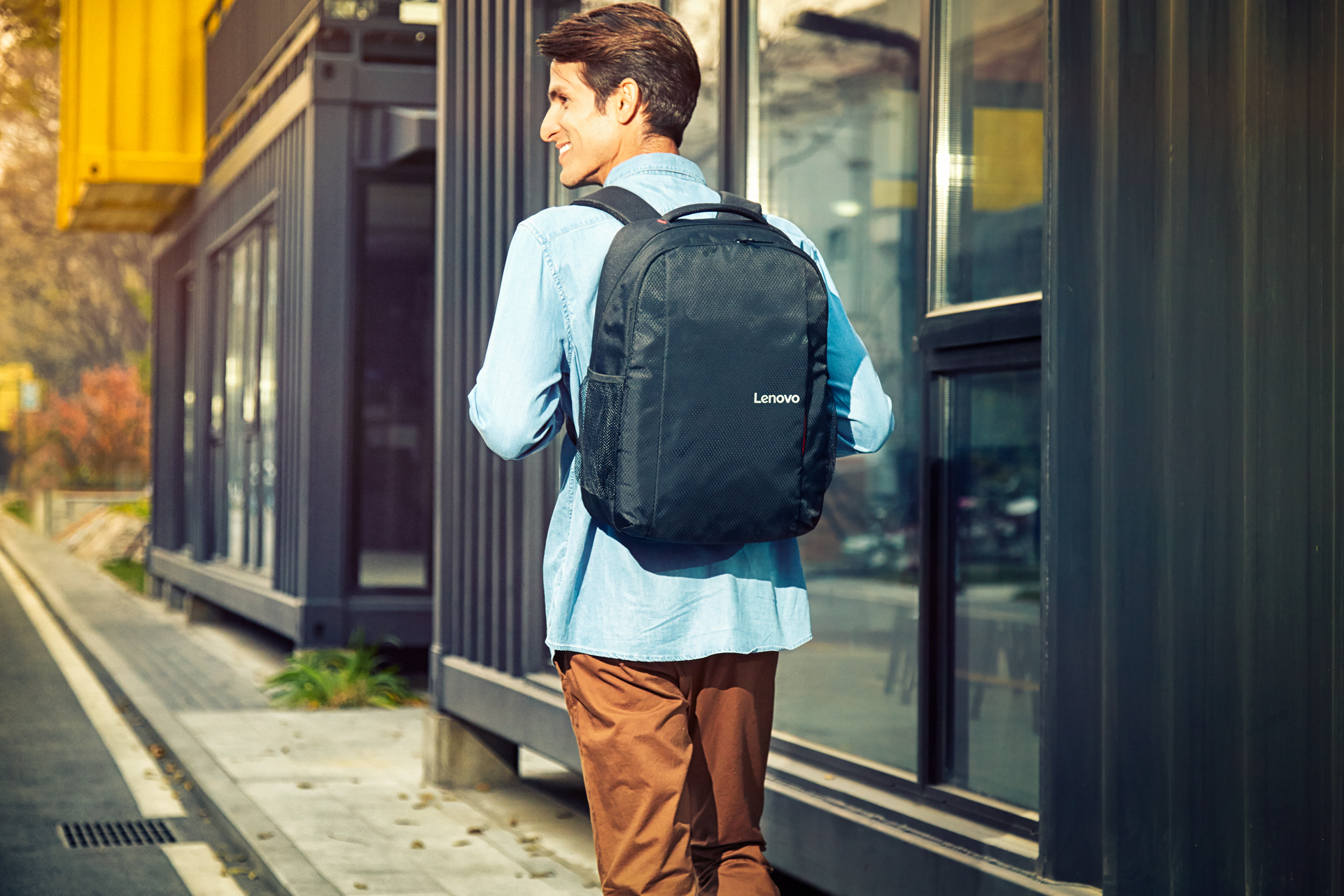 Lenovo B515 39.6 cm (15.6") Backpack Black, Red – image 7
