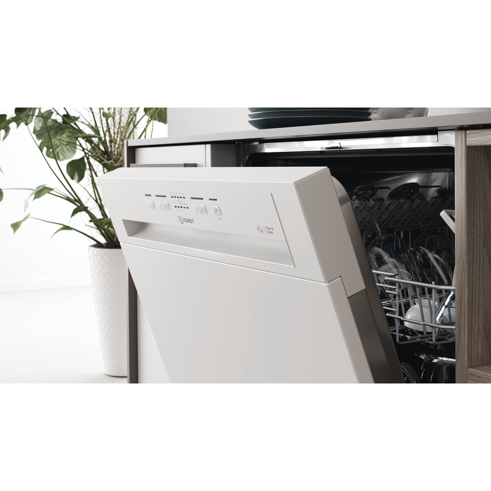 Indesit DBE 2B19UK – image 6