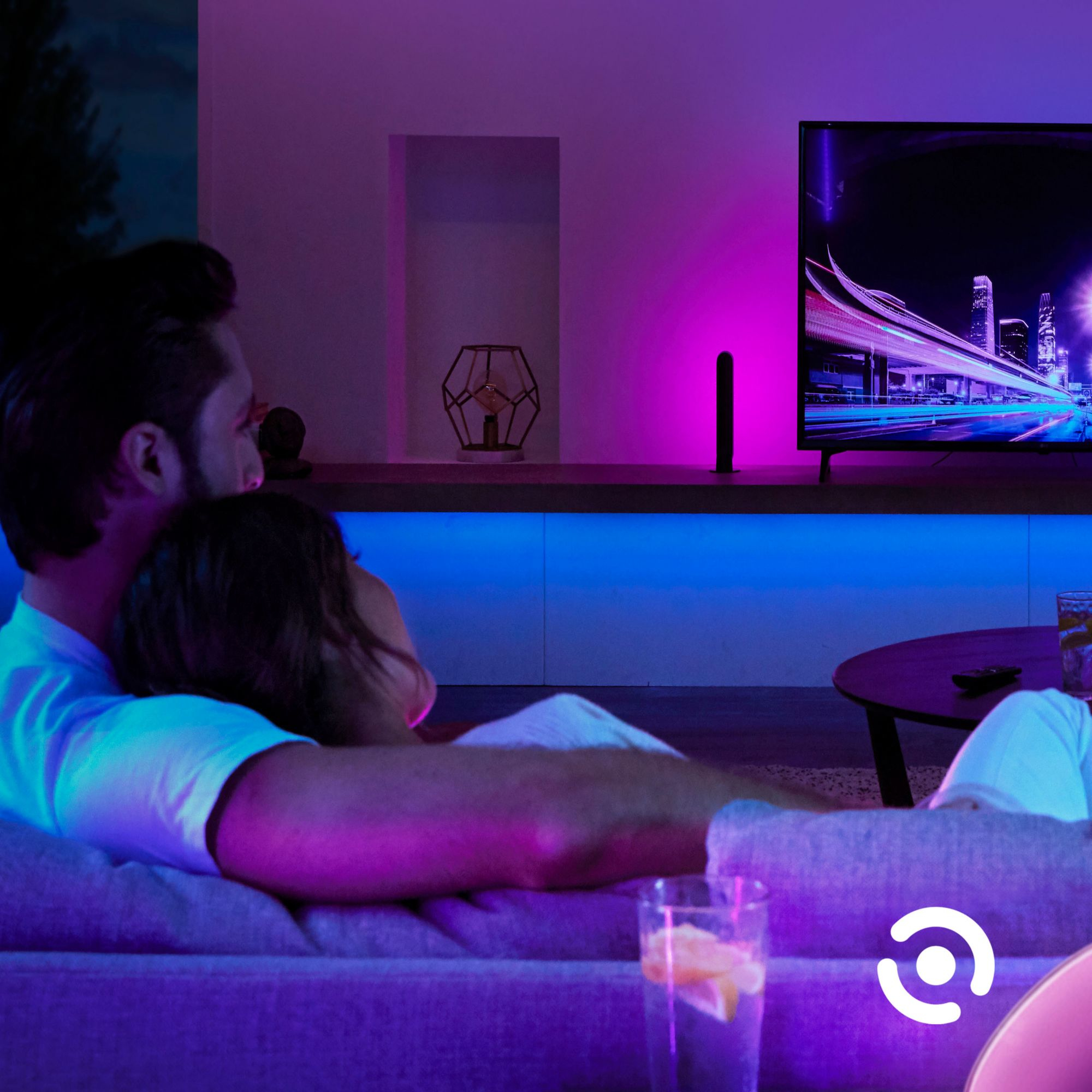 Philips by Signify Philips Hue Lightstrip Plus extension V4 1 metre – image 4