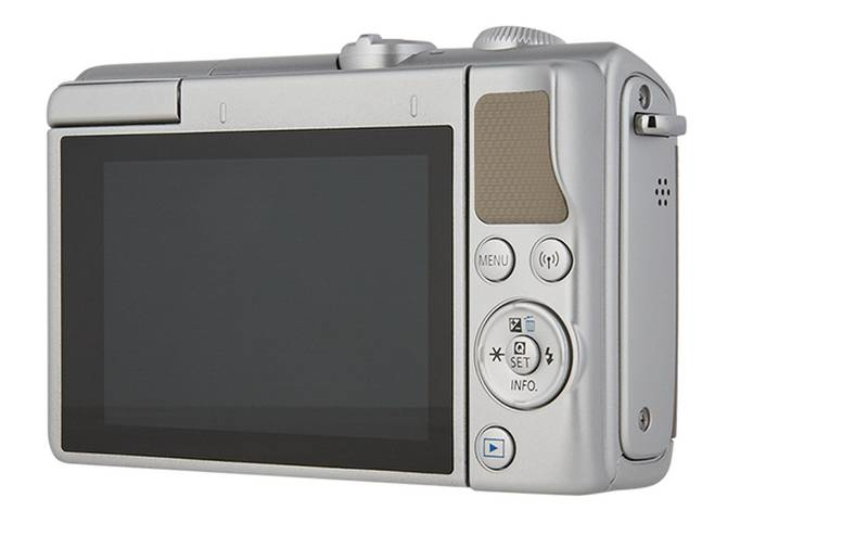 Canon M100 + EF-M 15-45mm IS STM + EF-M 22mm f/2 STM – image 4