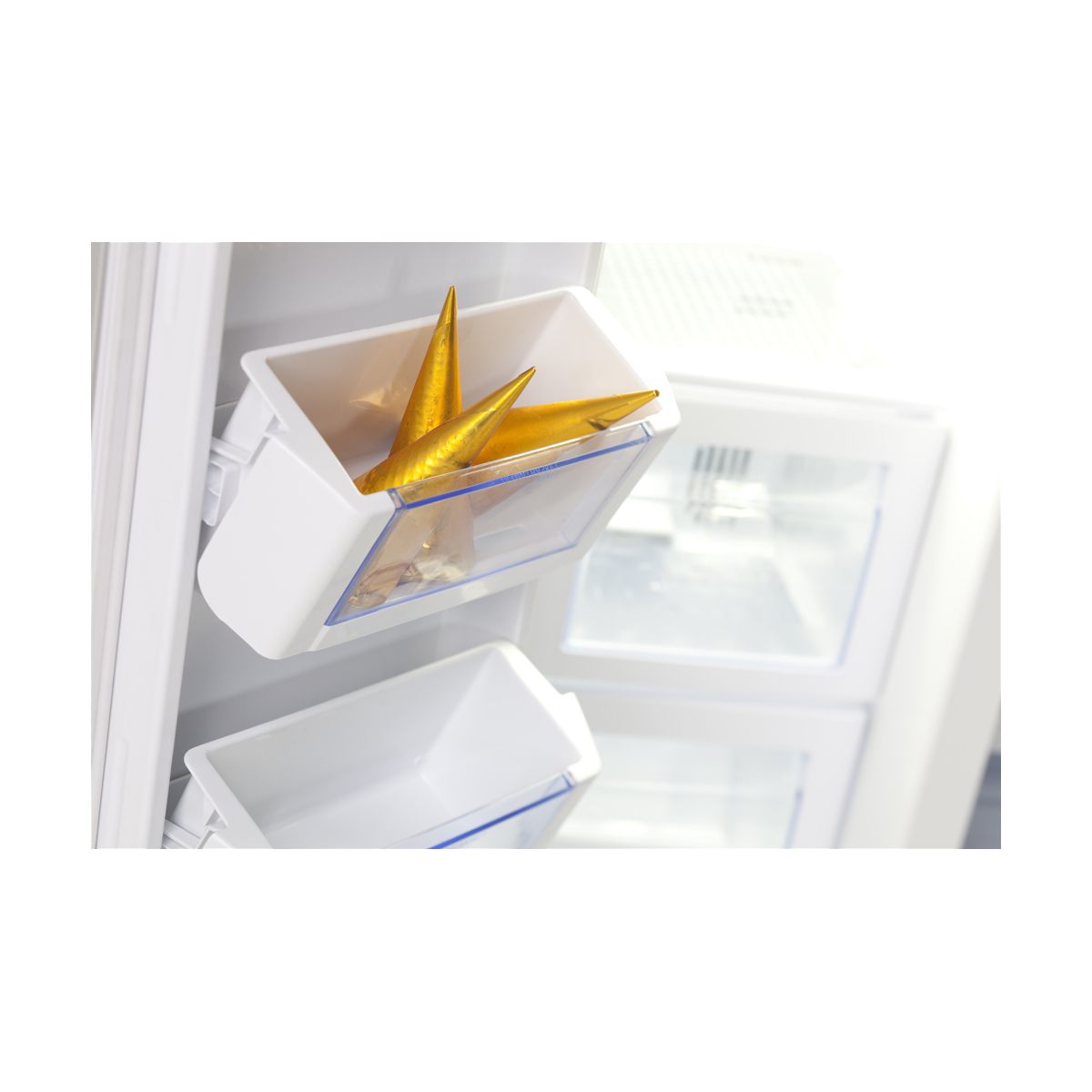 Haier HRF-663CJW side-by-side refrigerator Freestanding – image 4