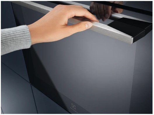 Electrolux KOFGH20TM 72 L Black – image 5