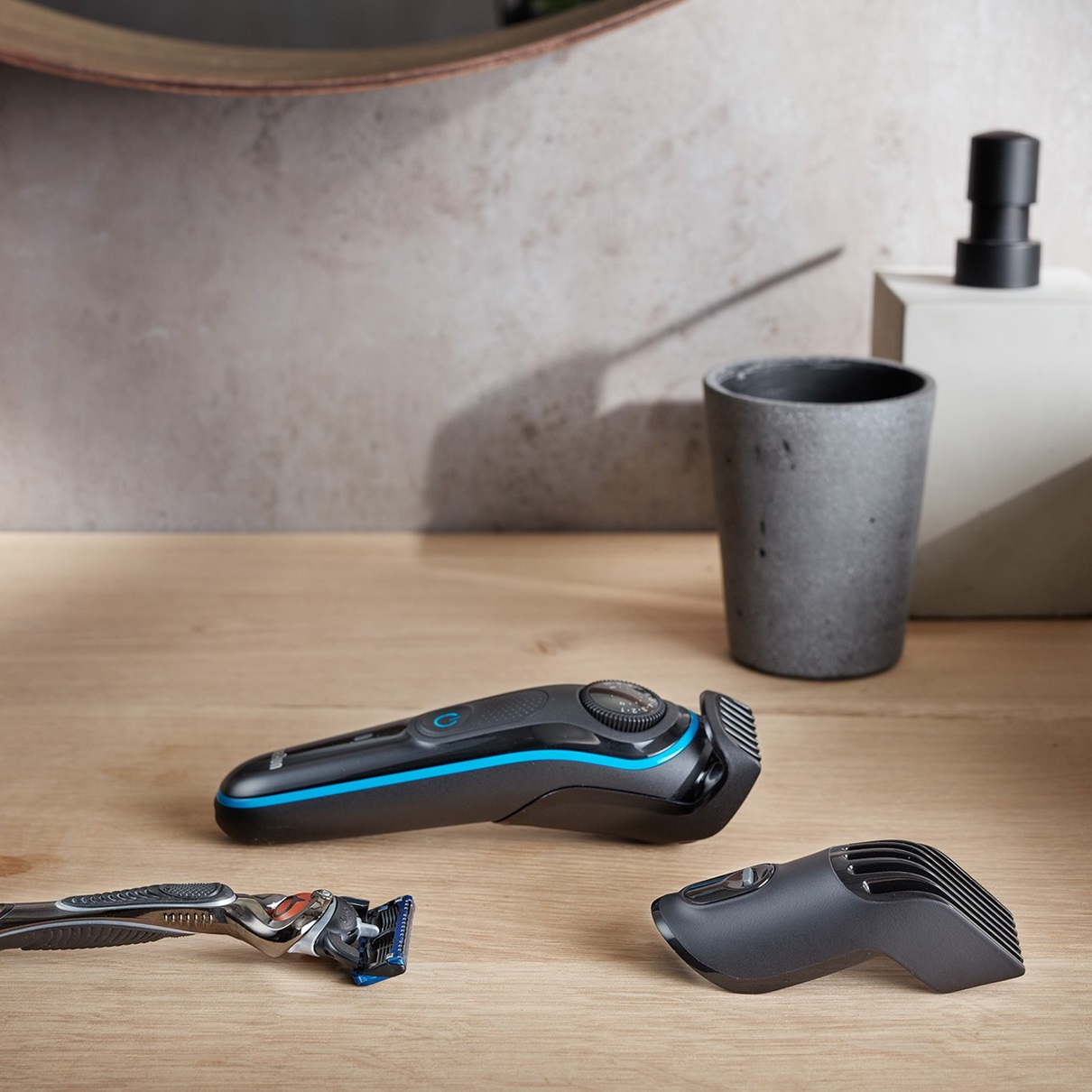 Braun BT3940 men's shaver Foil shaver Trimmer Black, Blue – image 4