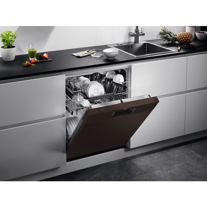 AEG FUB52600ZD Semi built-in 13 place settings – image 3