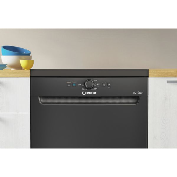 Indesit DFE 1B19 B UK – image 9