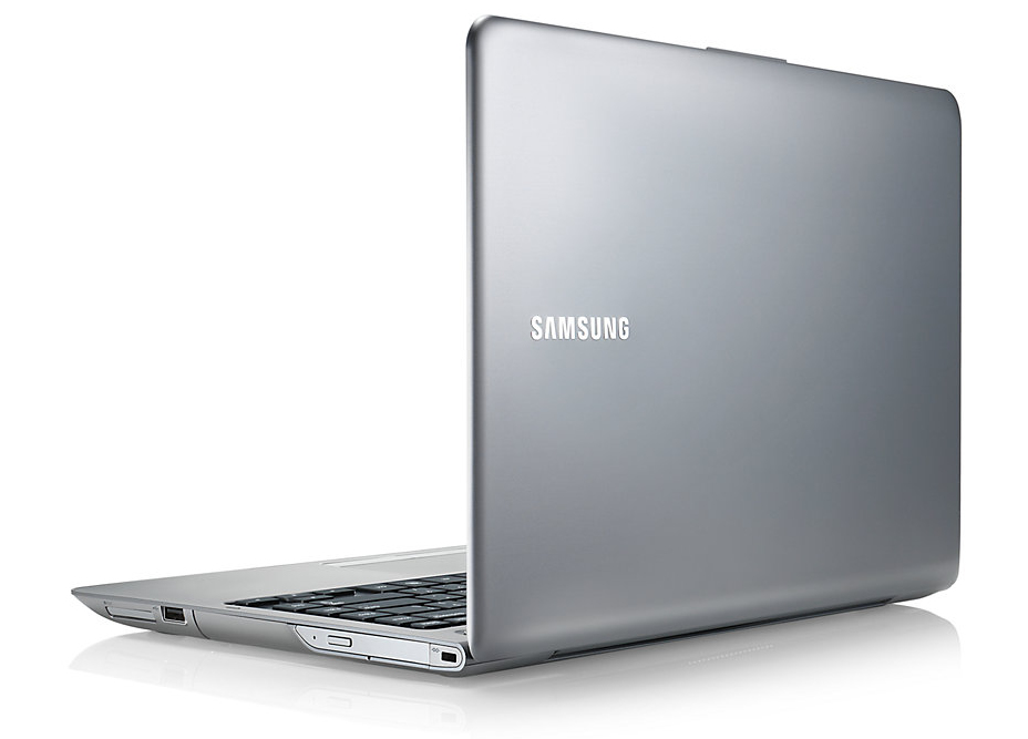 Samsung 5 NP535U4X AMD A8 A8-4555M Laptop – image 5