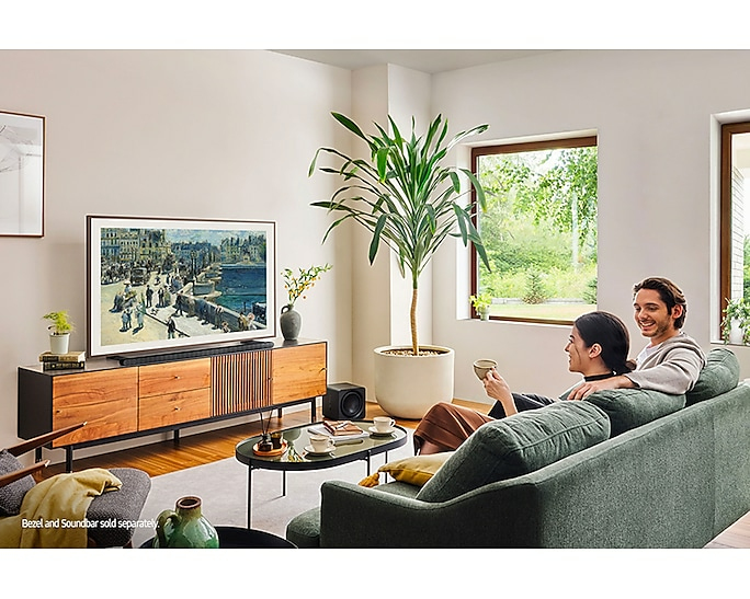 Samsung 50" The Frame LS03D Art Mode QLED 4K HDR Smart TV (2024) – image 7